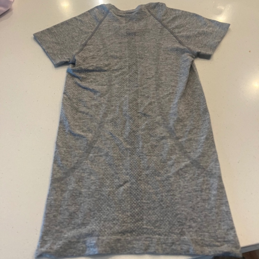 Grey Swiftly Tech - image 1